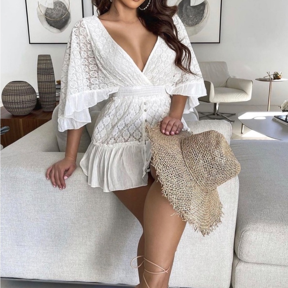 Japer white romper/dress size small - Picture 2 of 9
